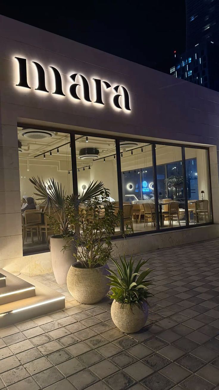 Modern Illuminated Signage for Interiors & Exteriors
