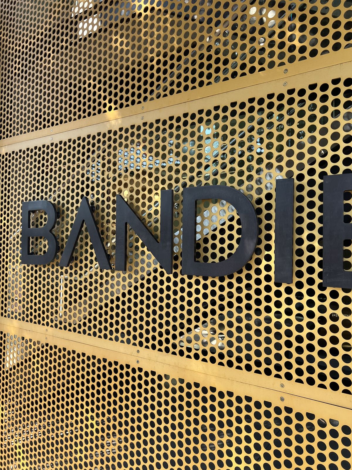 Backlit Signs For Indoor & Outdoor