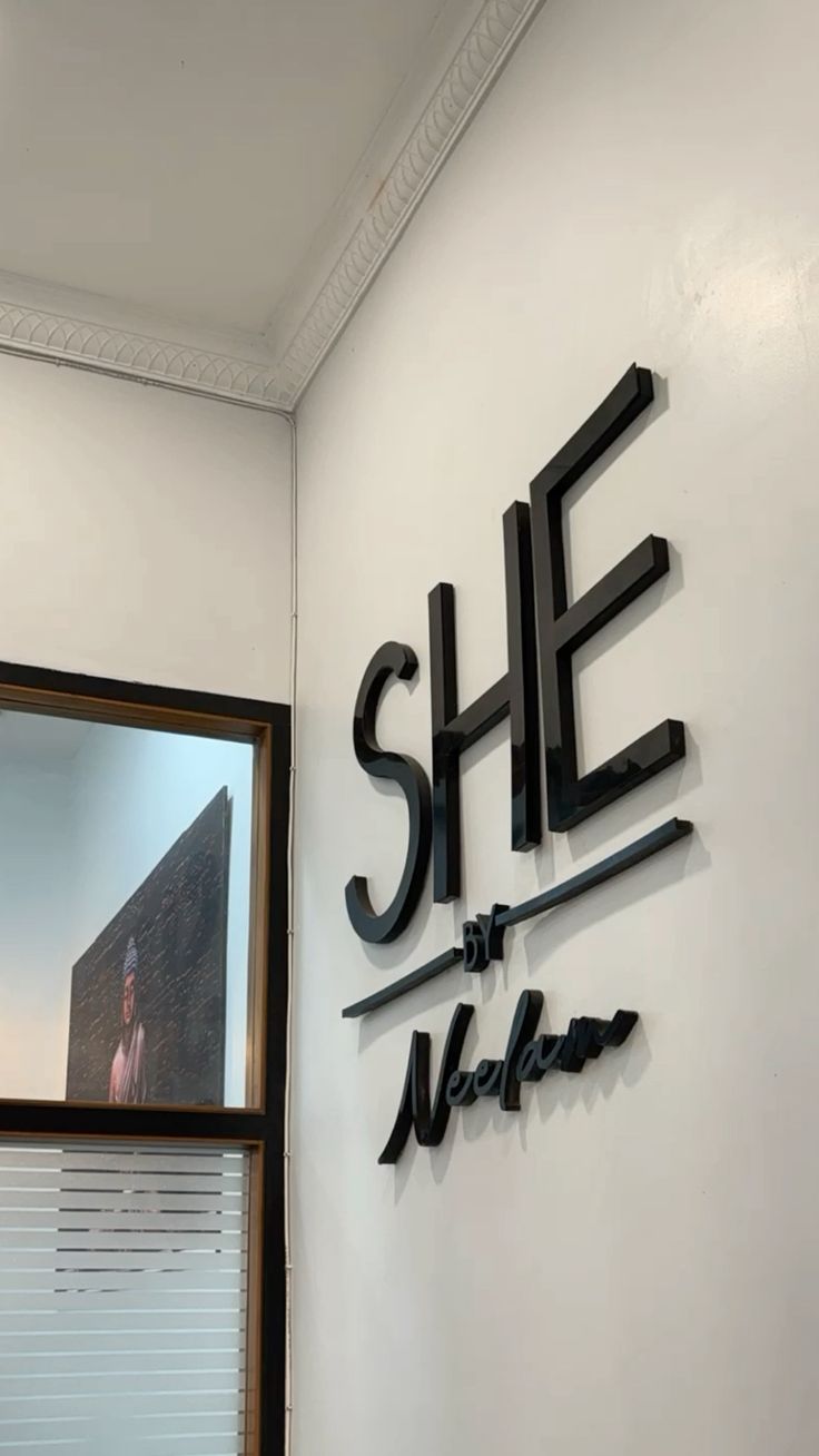 Custom Acrylic Letters Vibrant, Modern & Versatile For Indoor & Outdoor